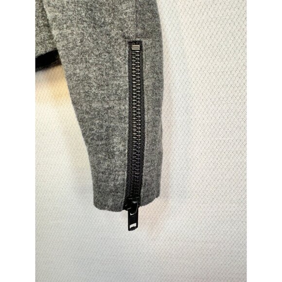 Cabi Womens Asymmetrical Zip Knit Jacket XS Gray - Picture 9 of 12